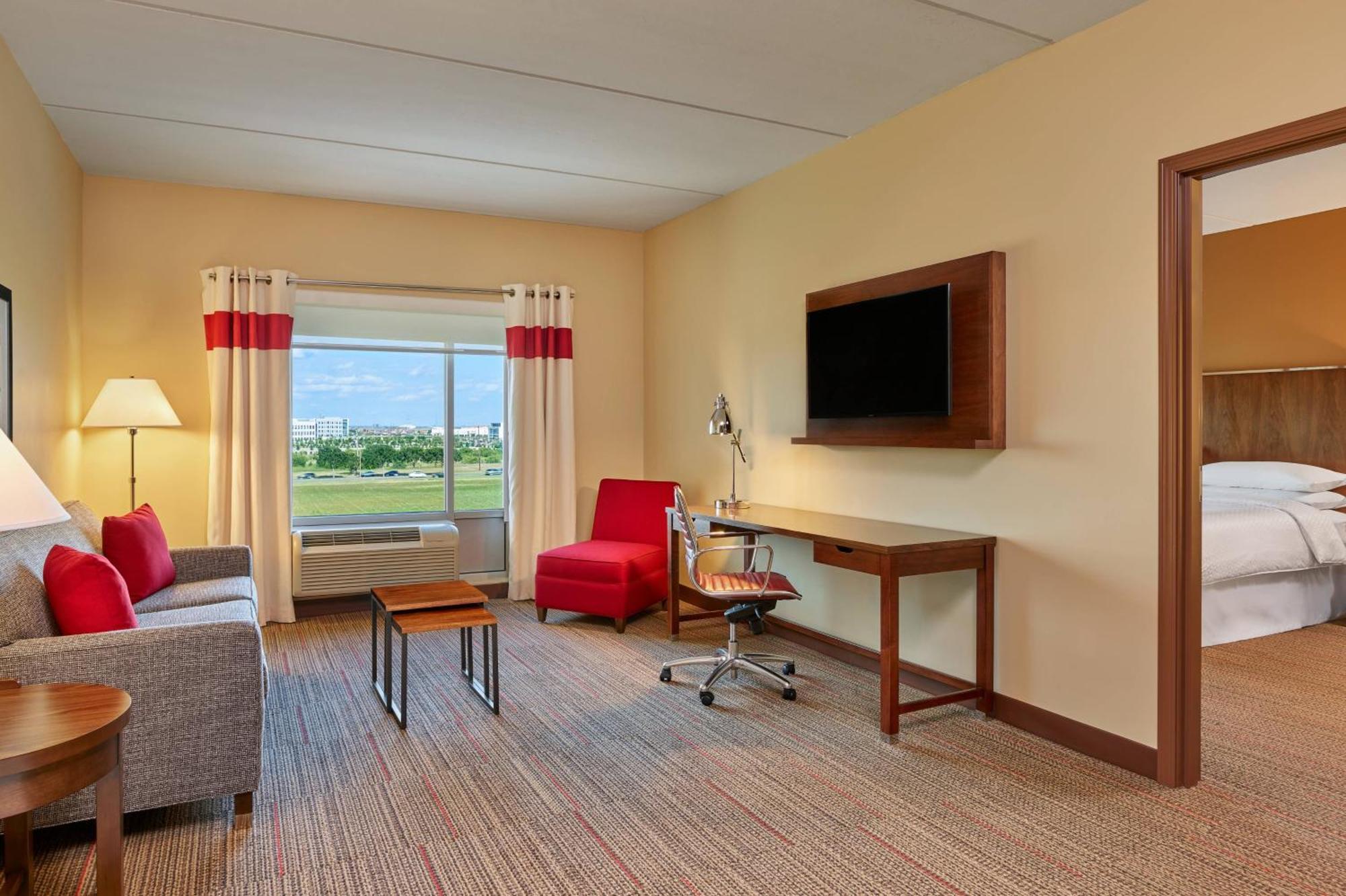 Four Points By Sheraton Dallas Worth Airport North Hotel 3*