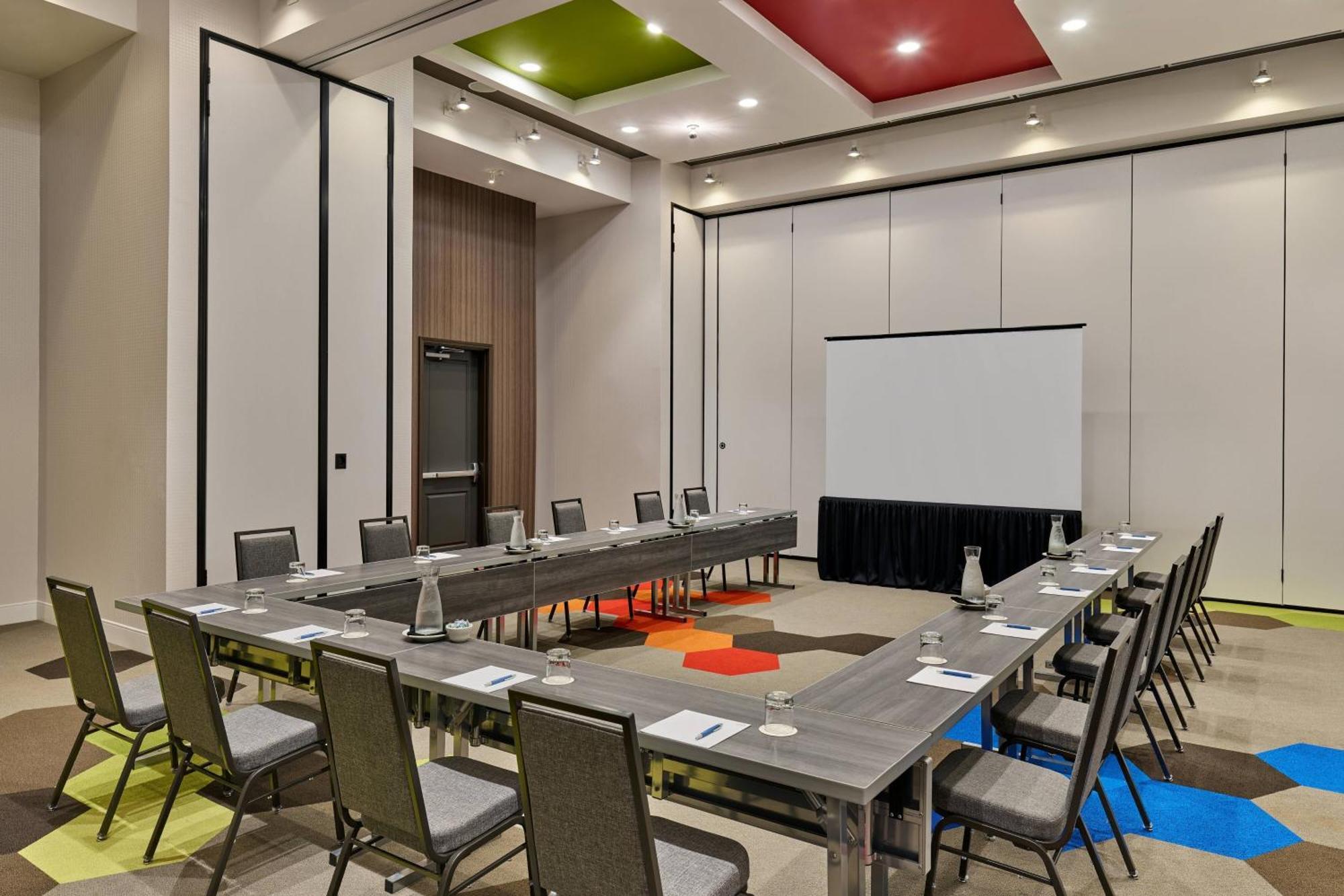Four Points By Sheraton Dallas Worth Airport North Hotel 3*