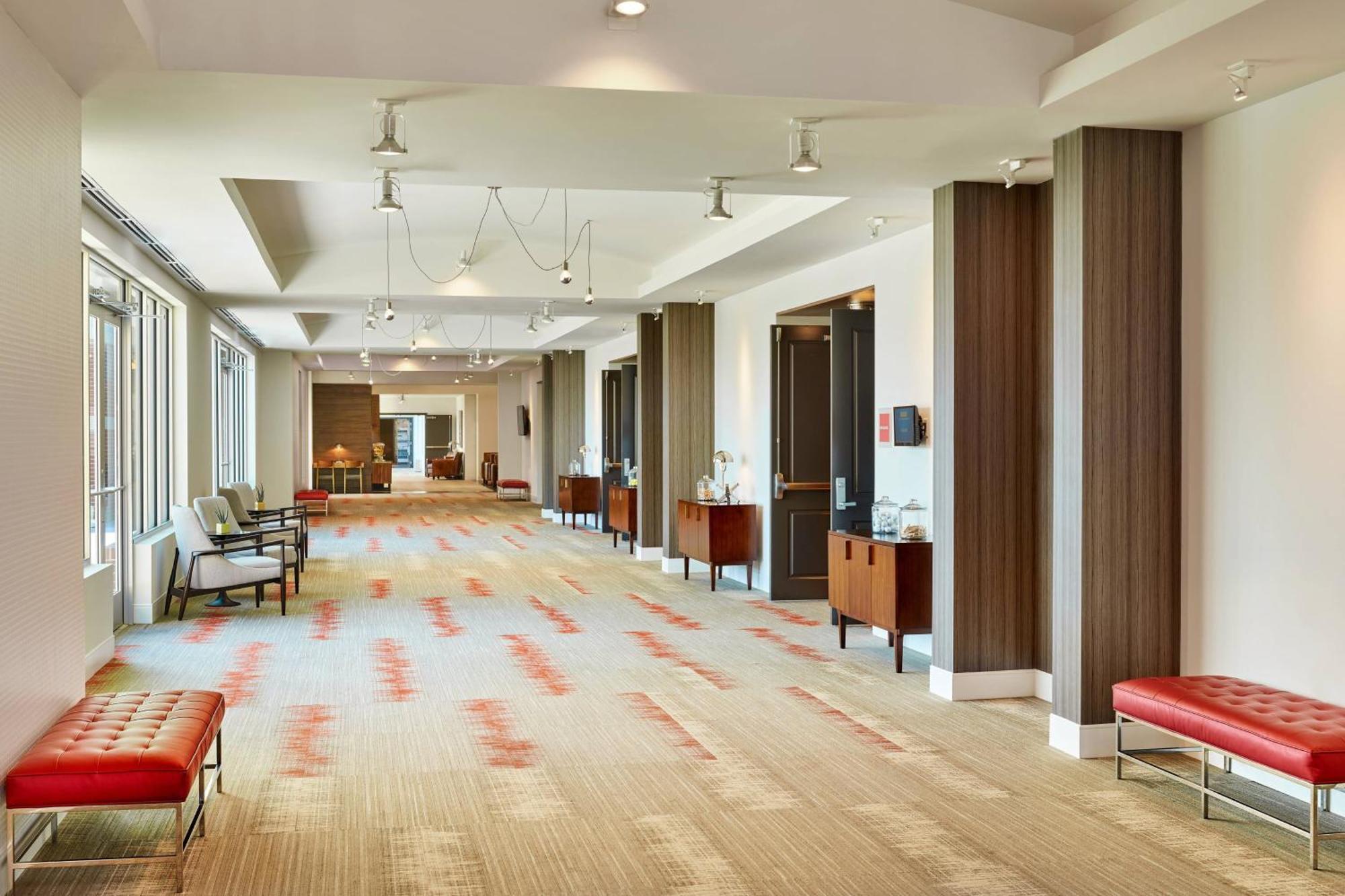 Hotel Four Points By Sheraton Dallas Worth Airport North 3*